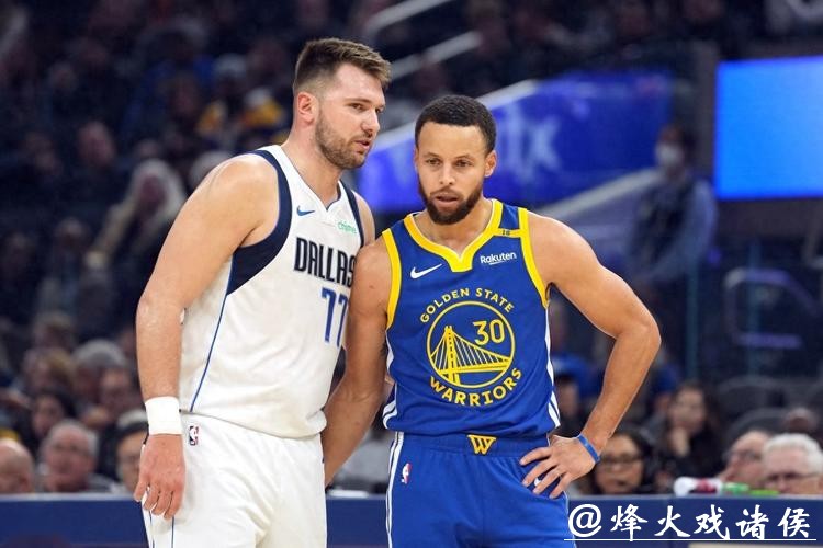 东契奇45+11+13库里空砍26+10 独行侠力克勇士 东契奇45+11+13库里空砍26+10 独行侠力克勇士