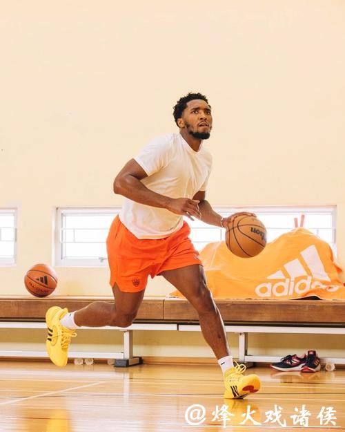 米切尔:靠直觉打球克服疲劳之旅 米切尔:靠直觉打球克服疲劳之旅