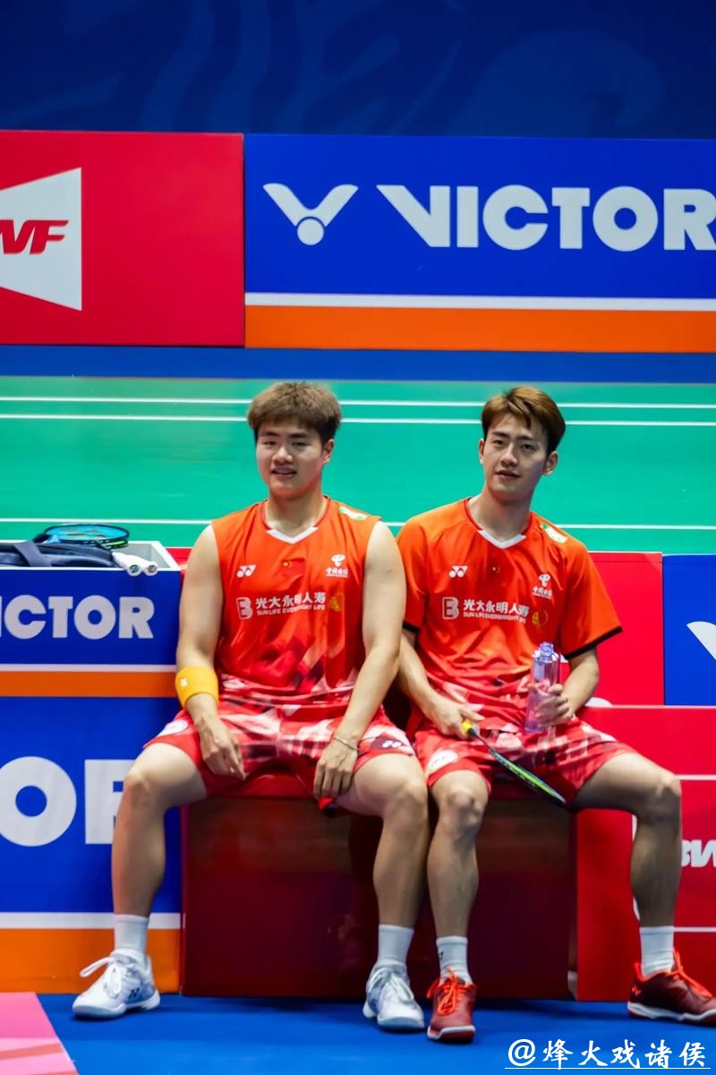 中国香港羽毛球公开赛：“梁王”组合挺进男双决赛
