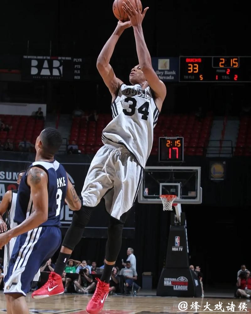 字母哥35+12雄鹿大胜猛龙 鹈鹕轻取爵士3连胜